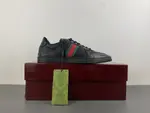 GUCCl  shoes