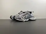 Balenciaga brand new 10IAGA - PHANTOM SNEAKER distressed grey-black