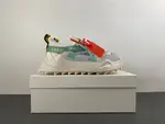 Off-White c/o Virgil Abloh