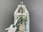 Off White 24