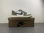 Air Jordan 1 Retro Low "Medium Olive" HQ6998-200