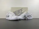 Supreme x Nike SB Dunk Low HQ8487-100