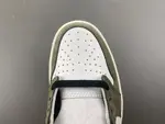 Air Jordan 1 Retro Low "Medium Olive" HQ6998-200