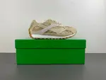 Bottega Veneta Orbit LOW  817485 V55B0 9707
