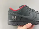 Supreme x Nike SB Dunk Low “Black/Red”  HQ8487 -001