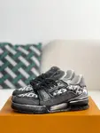 L*V TRAINER SNEAKERS
