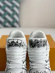 L*V SNEAKERS