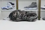 Yeezy Foam Runner MXCinder"