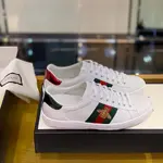 GU*Isneakers Support chip phone sensing