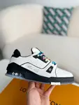 L*V SNEAKERS