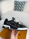 L*V SNEAKERS