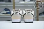 Albino & Preto x Nike Dunk SB Low Pro "Pearl White"
