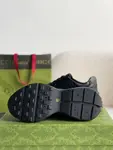 GU*IRetro Clunky Sneaker