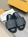 L*V Pool Pillow Flat Comfort
