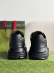 GU*IRetro Clunky Sneaker