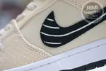 Albino & Preto x Nike Dunk SB Low Pro "Pearl White"
