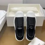 Alexander McQueen MQ Black veL*Vet tail Sneakers