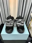 LA*N Sneaker