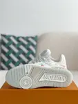 L*V TRAINER SNEAKERS