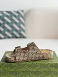GU*Isandals