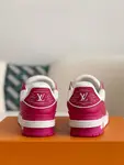 L*V TRAINER Sneakers