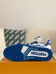 L*V TRAINER Sneakers