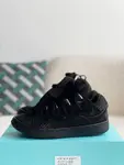 LA*N Sneaker