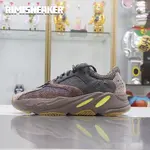YEEZY BOOST 700 'MAUVE'