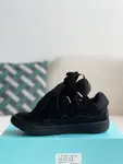LA*N Sneaker