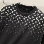 New Gradient Print T Shirt