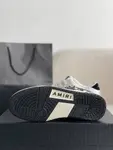 A*RI Sneakers
