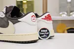 TRAVIS SCOTT X AIR JORDAN 1 LOW OG REVERSE MOCHA