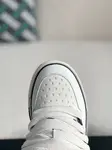 A*RI sneaker