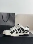 A*RI Sneakers
