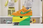 GRATEFUL DEAD X DUNK LOW SB ORANGE