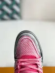L*V TRAINER SNEAKERS