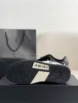 A*RI Sneakers