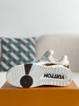 L*V TRAINER SNEAKERS
