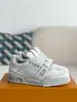 L*V SNEAKERS