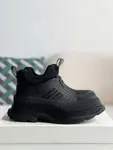 Alexander McQueen  Sneakers