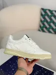 GU*INew Sneakers