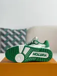L*V TRAINER Sneakers