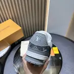 L*V TRAINER Sneakers 1ADF5C