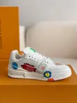 L*V TRAINER Sneakers