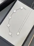 Vca Vintage Alhambra Pendant