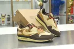 TRAVIS SCOTT NIKE AIR MAX 1 READY