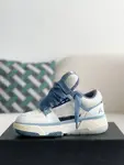 A*RI sneaker