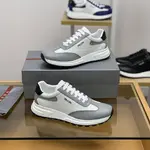 P*DA Sneakers
