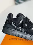 L*V TRAINER Sneakers