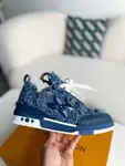 L*V TRAINER SNEAKERS